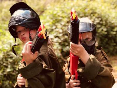 enfant paintball larissa